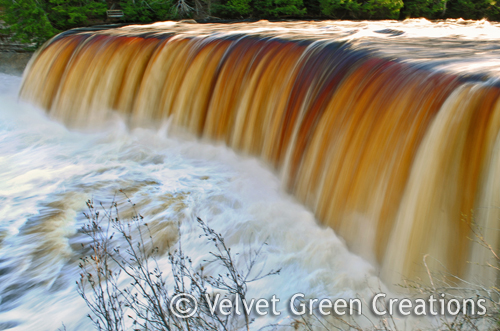 Curtis Attractions | Upper Tahquamenon Falls